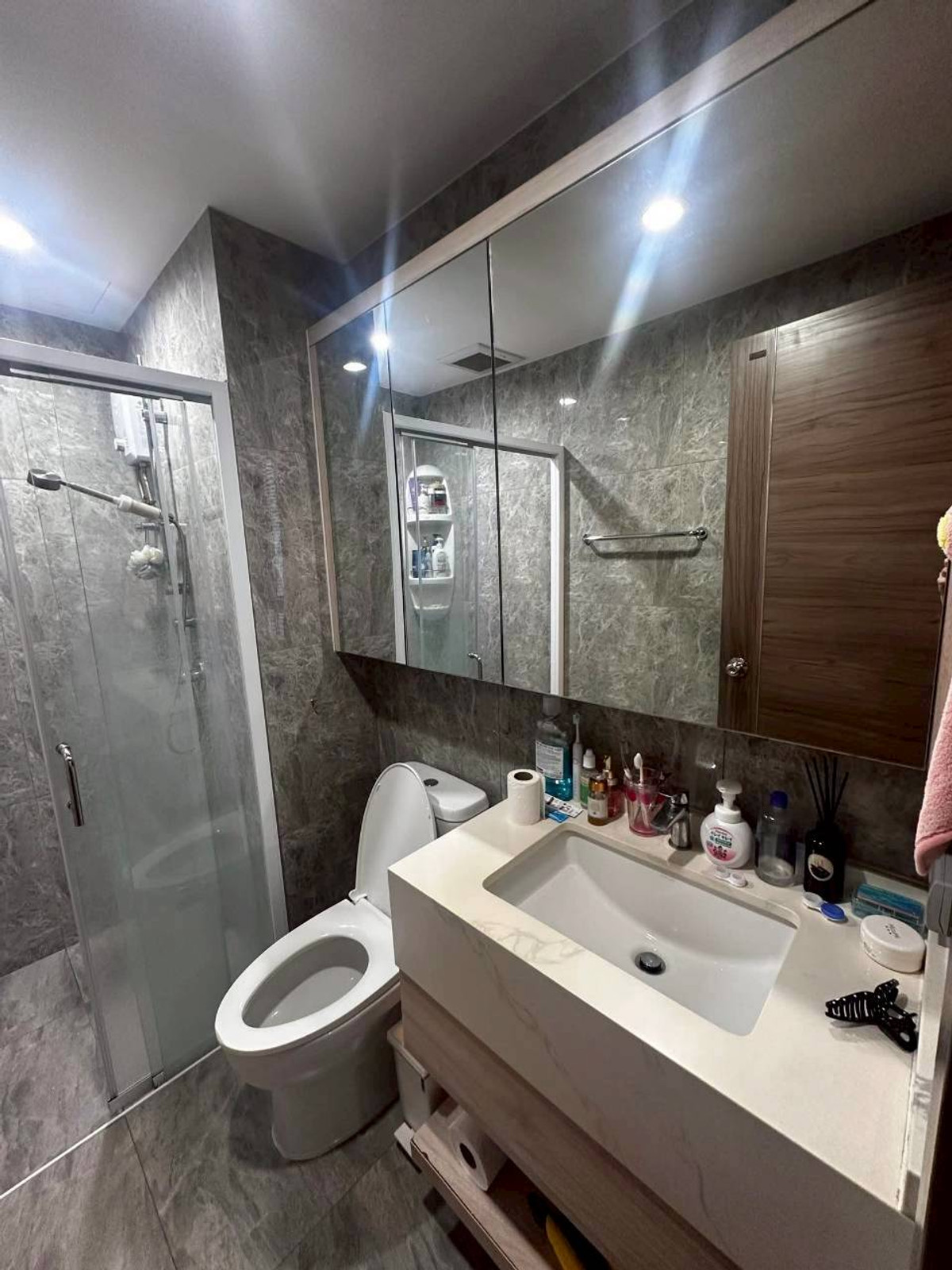 For RentCondoRatchadapisek, Huaikwang, Suttisan : ✅ ATZ114 ✅ Line : @p2nproperty