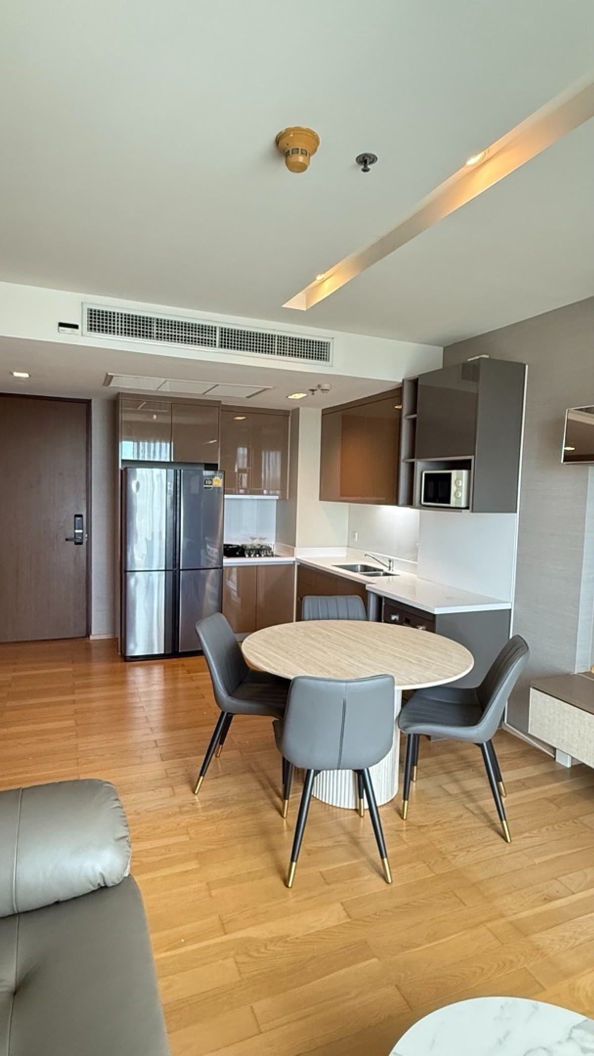 For RentCondoSukhumvit, Asoke, Thonglor : For Rent‼️Siri@Sukhumvit 🚝2 minutes walk to BTS Thonglor, fully furnished, ready to move.