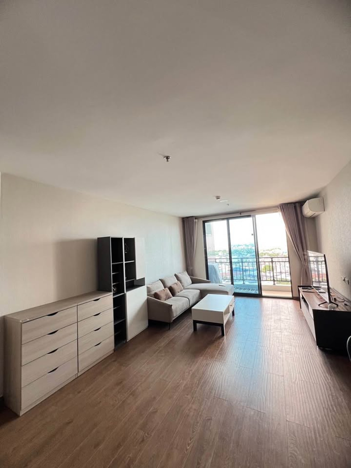 For RentCondoRatchadapisek, Huaikwang, Suttisan : RC031026 Condo 2 beds for rent at Artisan Ratchada near MRT Cultural Center