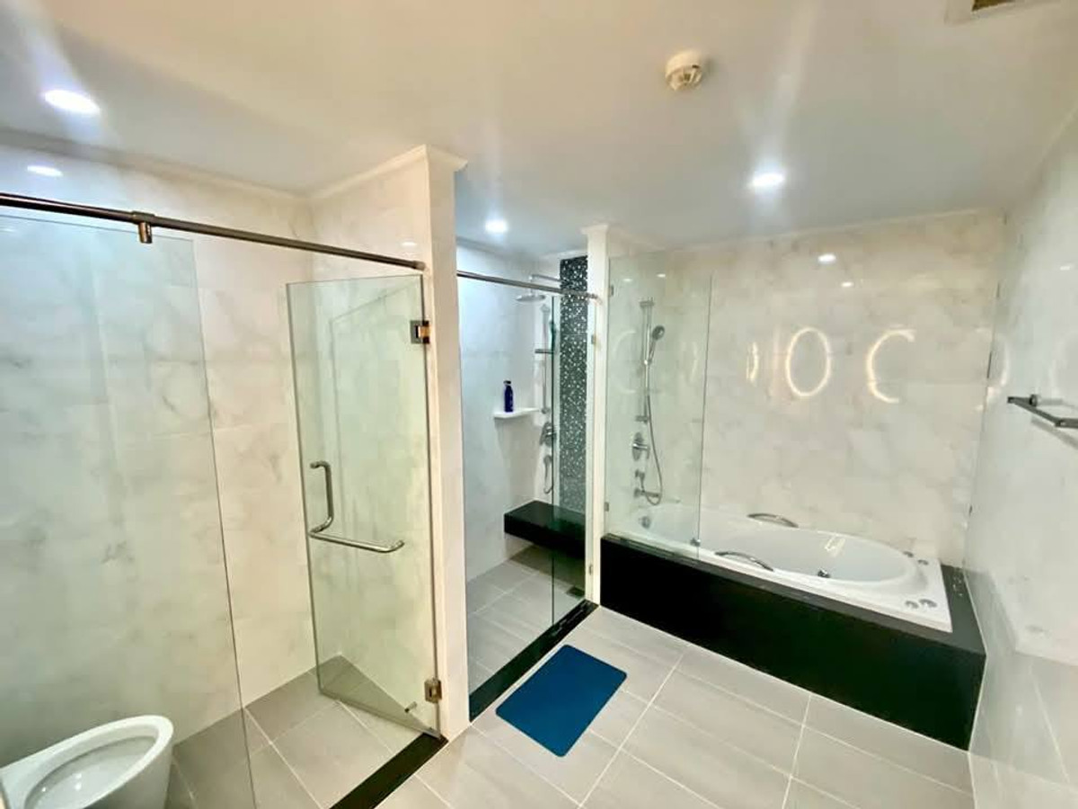 ให้เช่าคอนโดสุขุมวิท อโศก ทองหล่อ : PFD-08074 ให้เช่า เพนท์เฮาส์หรู Supalai Oriental สุขุมวิท 39 6 นอน ใกล้ BTS พร้อมพงษ์