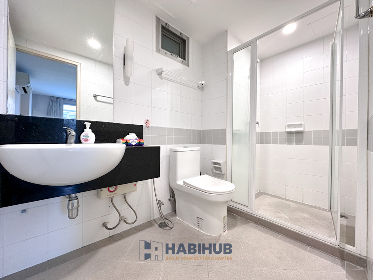 For SaleCondoOnnut, Udomsuk : 🏠✨ Plus 67 | 1-Bedroom Condo for Sale (HBH-HL-5)