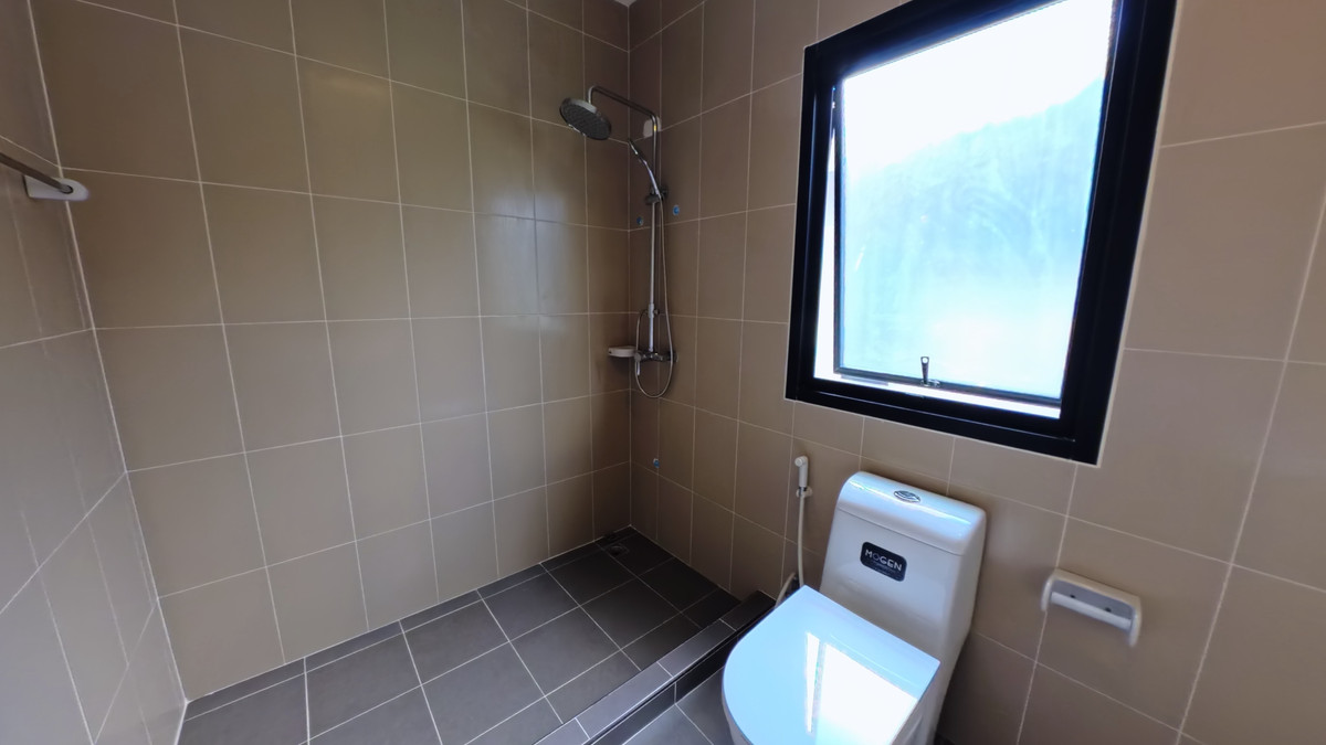 ขายบ้านพระราม 5 ราชพฤกษ์ บางกรวย : บ้านมือหนึ่ง …. ราคามือสอง ทำเลติดถนนราชพฤกษ์