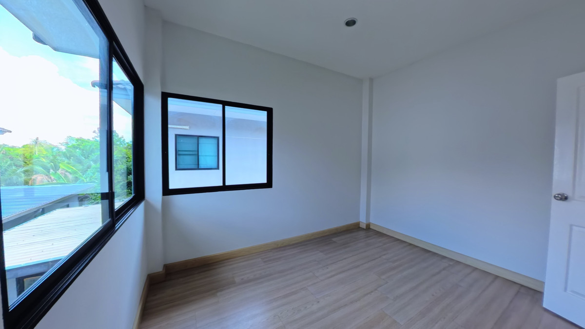 ขายบ้านพระราม 5 ราชพฤกษ์ บางกรวย : บ้านมือหนึ่ง …. ราคามือสอง ทำเลติดถนนราชพฤกษ์