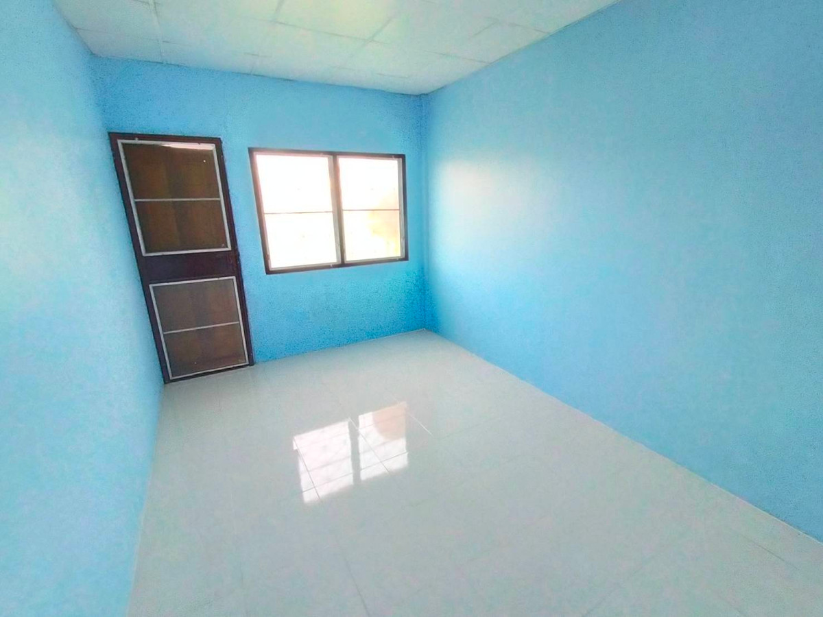 ให้เช่าทาวน์โฮมมีนบุรี-ร่มเกล้า : ⚡ ให้เช่า ทาวน์โฮม 2 ชั้น ซอย รามคำแหง 188 ขนาด 17 ตร.ว. ⚡