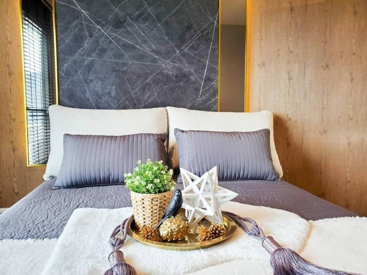 For RentCondoOnnut, Udomsuk : Urgent Rent! Special Price, Fully Furnished with Upgrades! Life Sukhumvit 48 - 35 Sq.M.