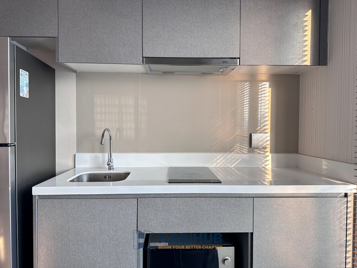 ขายคอนโดพระราม 9 เพชรบุรีตัดใหม่ RCA : 💎  ห้องสวยหายาก Rhythm Asoke 2  ( ริทึ่ม อโศก 2 )  ราคาคุ้ม พร้อมเข้าอยู่ (HBH-HL-4)