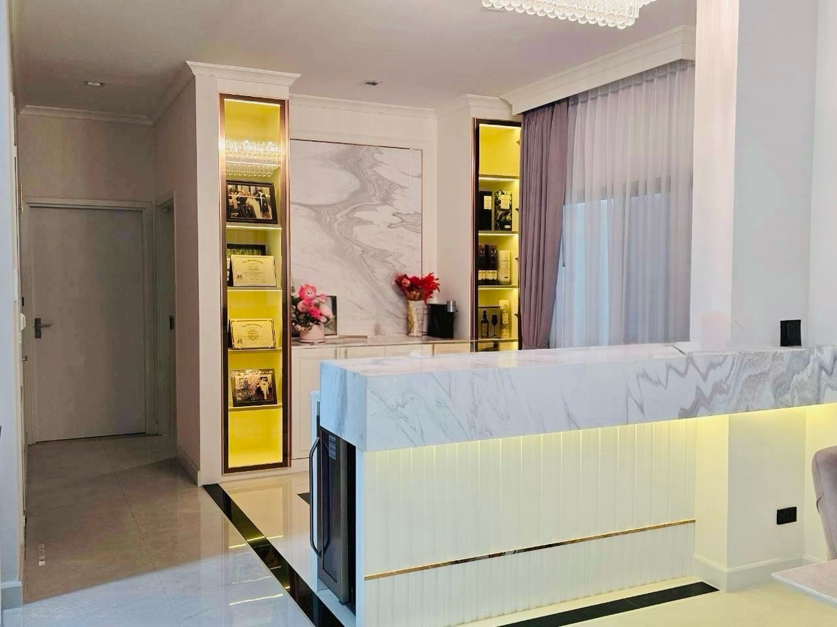 For SaleHouseNawamin, Ramindra : Luxury house, fully furnished, next to toll