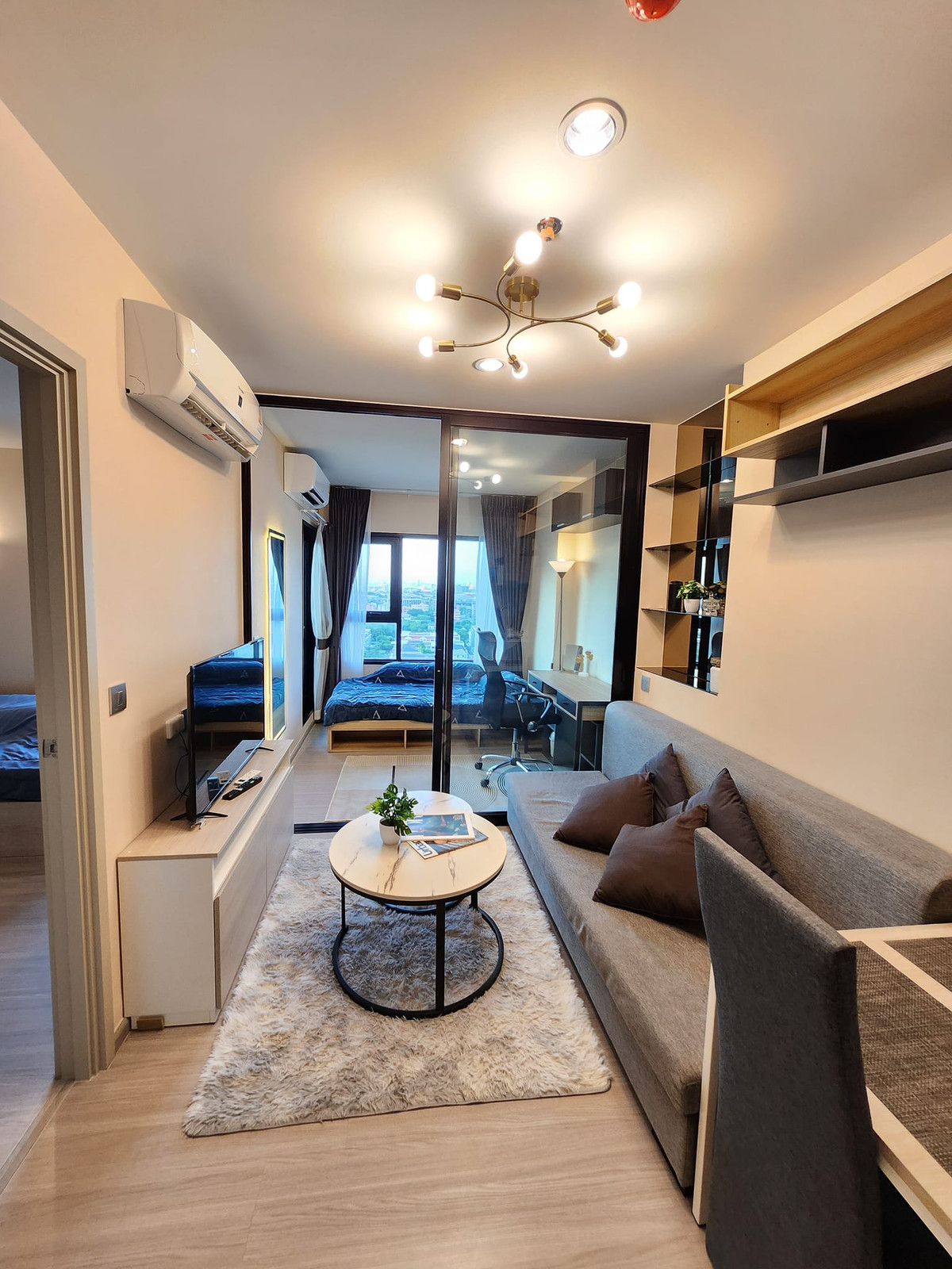 For RentCondoSamut Prakan,Samrong : PFD-08069 For rent Aspire Erawan Prime 2 bedrooms, 35 sq m., 15th floor, next to BTS Chang Erawan.