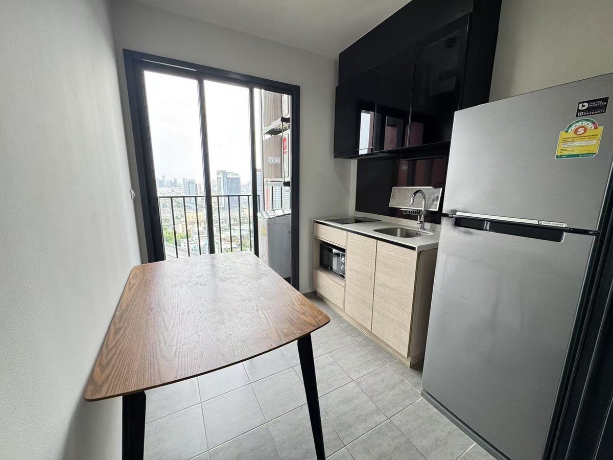 For RentCondoRama9, Petchburi, RCA : For rent: The Base Garden Rama9, ready to move in.