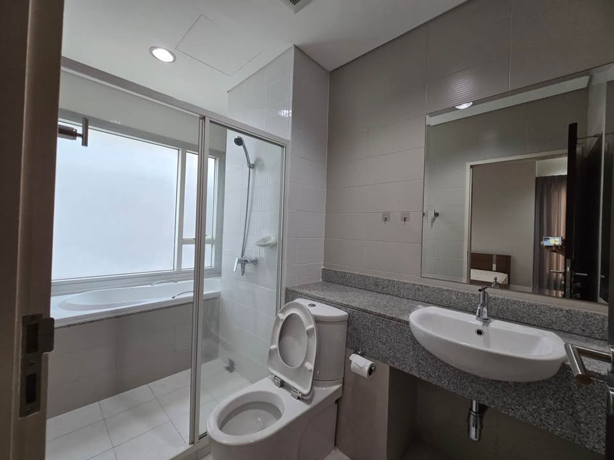 For SaleCondoSapankwai,Jatujak : 🏠✨ Intro Phaholyothin - Pradipat | 2-Bedroom Condo for Sale (HBH-ST-214)