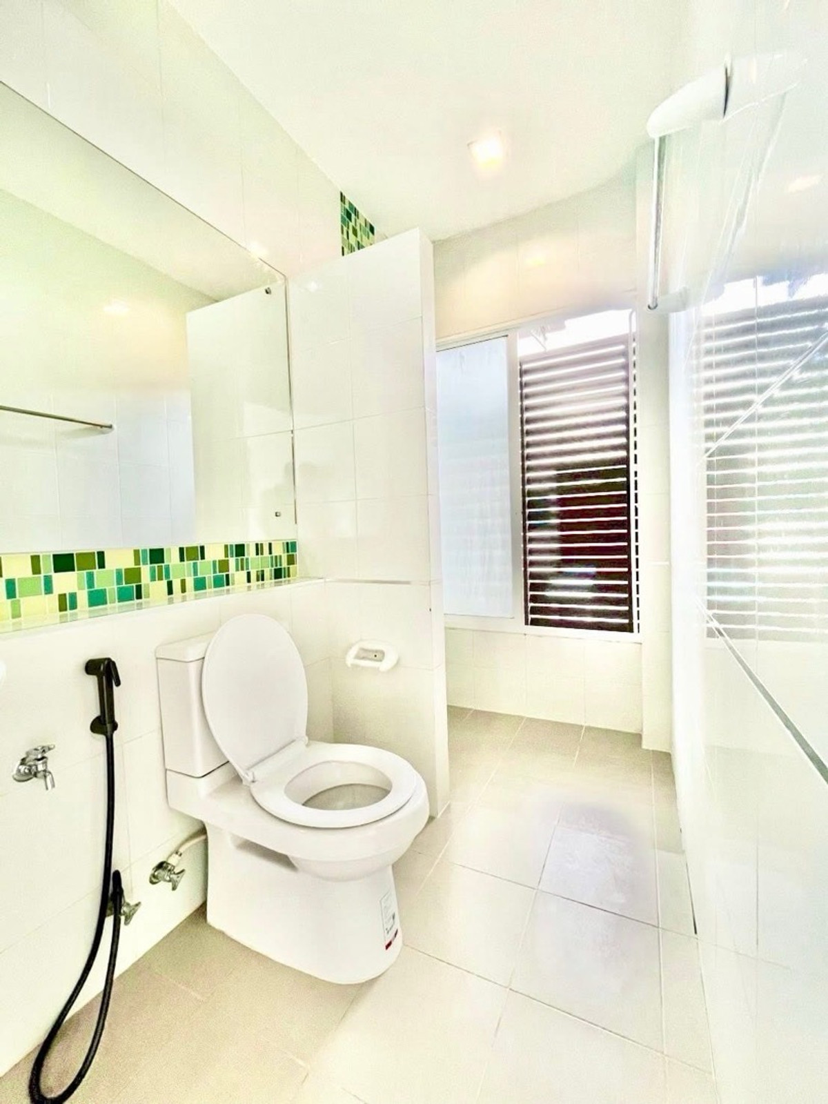 TownhomeSamut Prakan,Samrong : Townhome office for rent with equipment (can be registered)