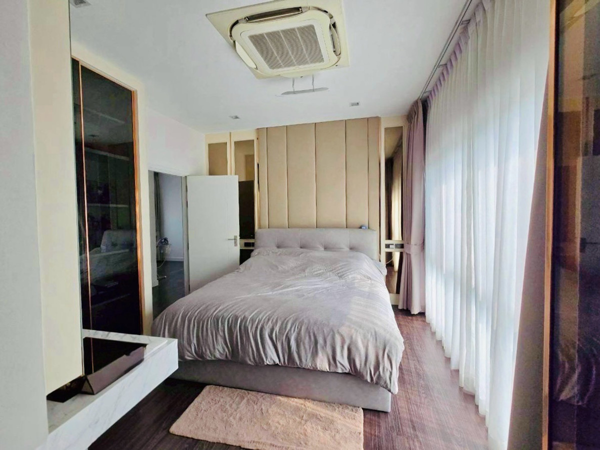 For SaleHouseNawamin, Ramindra : Luxury house, fully furnished, next to toll