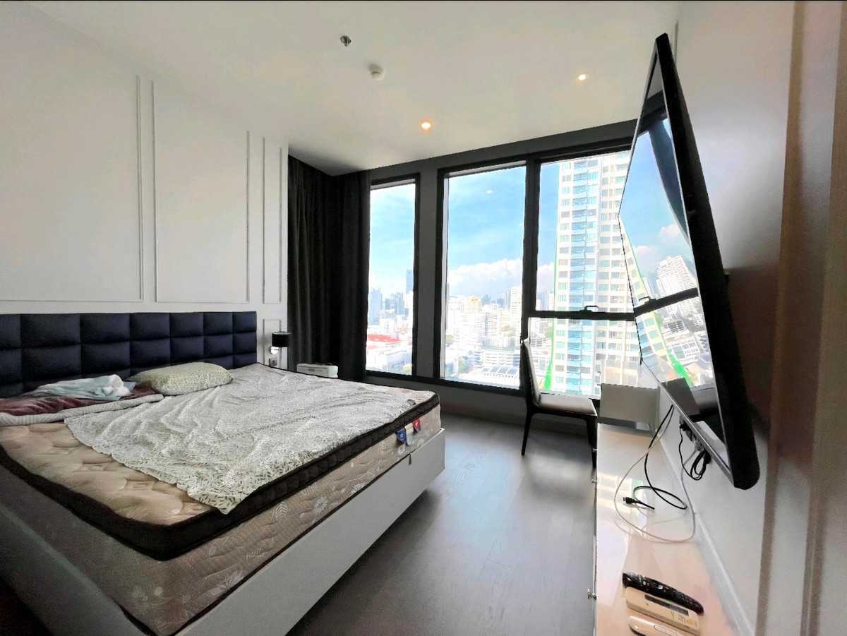 ขายคอนโดพระราม 9 เพชรบุรีตัดใหม่ RCA : (For Sale at Loss🔥) 📍The Esse at Singha Complex | High-Floor 2BR 77sqm | Only 19.99 MB (🔥 257k THB/sq.m. 🔥)