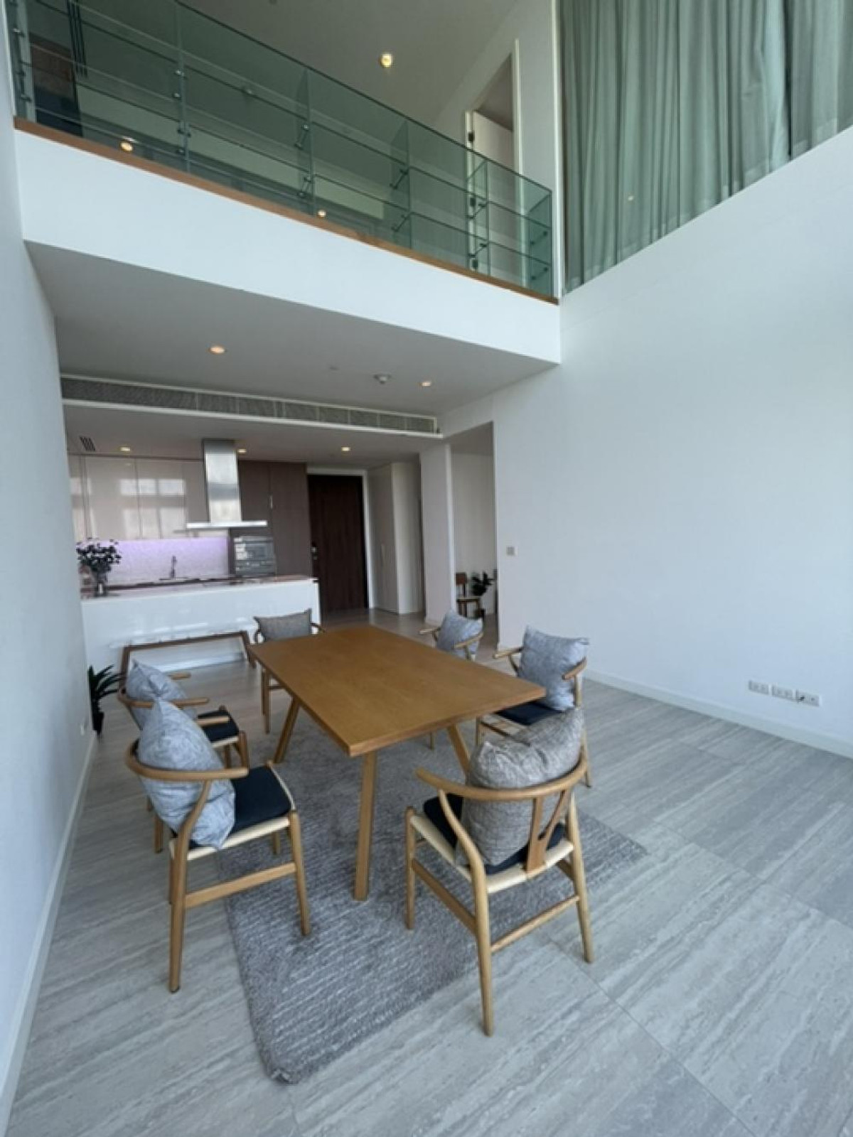 For RentCondoWitthayu, Chidlom, Langsuan, Ploenchit : 🏠✨ 185 Rajadamri | 2-Bedroom Condo for Rent (HBH-ST-217)