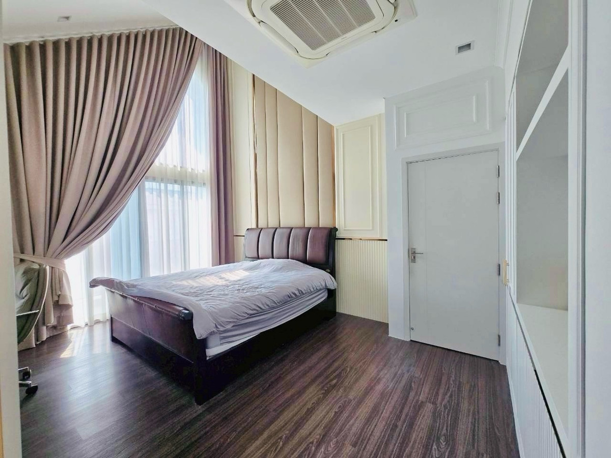 For SaleHouseNawamin, Ramindra : Luxury house, fully furnished, next to toll