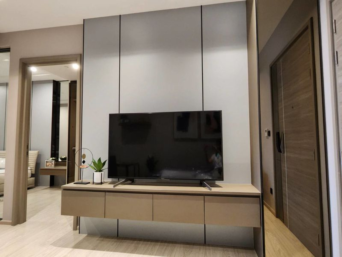 ให้เช่าคอนโดสุขุมวิท อโศก ทองหล่อ : Condo for Rent The Room Sukhumvit 38 Monthly 35,000 THB.