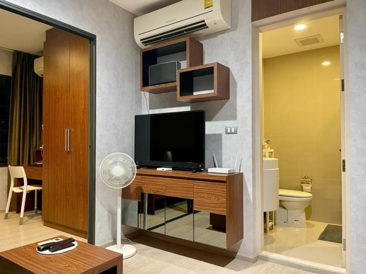 ให้เช่าคอนโดพระราม 9 เพชรบุรีตัดใหม่ RCA : (ให้เช่า) Rhythm Asoke 2 (ริธึ่ม อโศก 2) – คอนโดหรูทำเลเยี่ยม ใกล้ MRT พระราม 9 ห้องสตูดิโอชั้นสูง วิวสวย ตกแต่งครบพร้อมเข้าอยู่ เดินทางสะดวกสบายใจกลางย่าน CBD