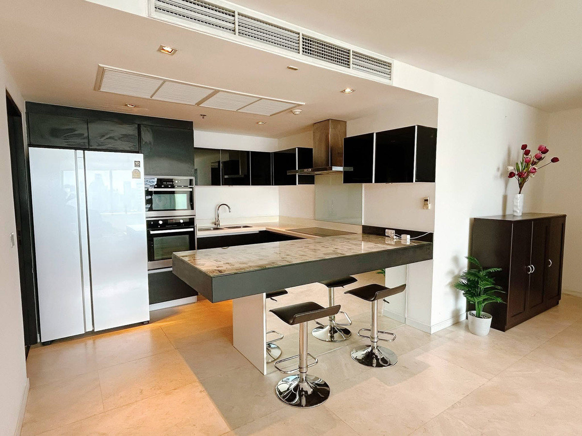 ให้เช่าคอนโดสุขุมวิท อโศก ทองหล่อ : 🏠✨ Eight Thonglor Residences | ให้เช่าคอนโด 3 ห้องนอน (HBH-HL-18)