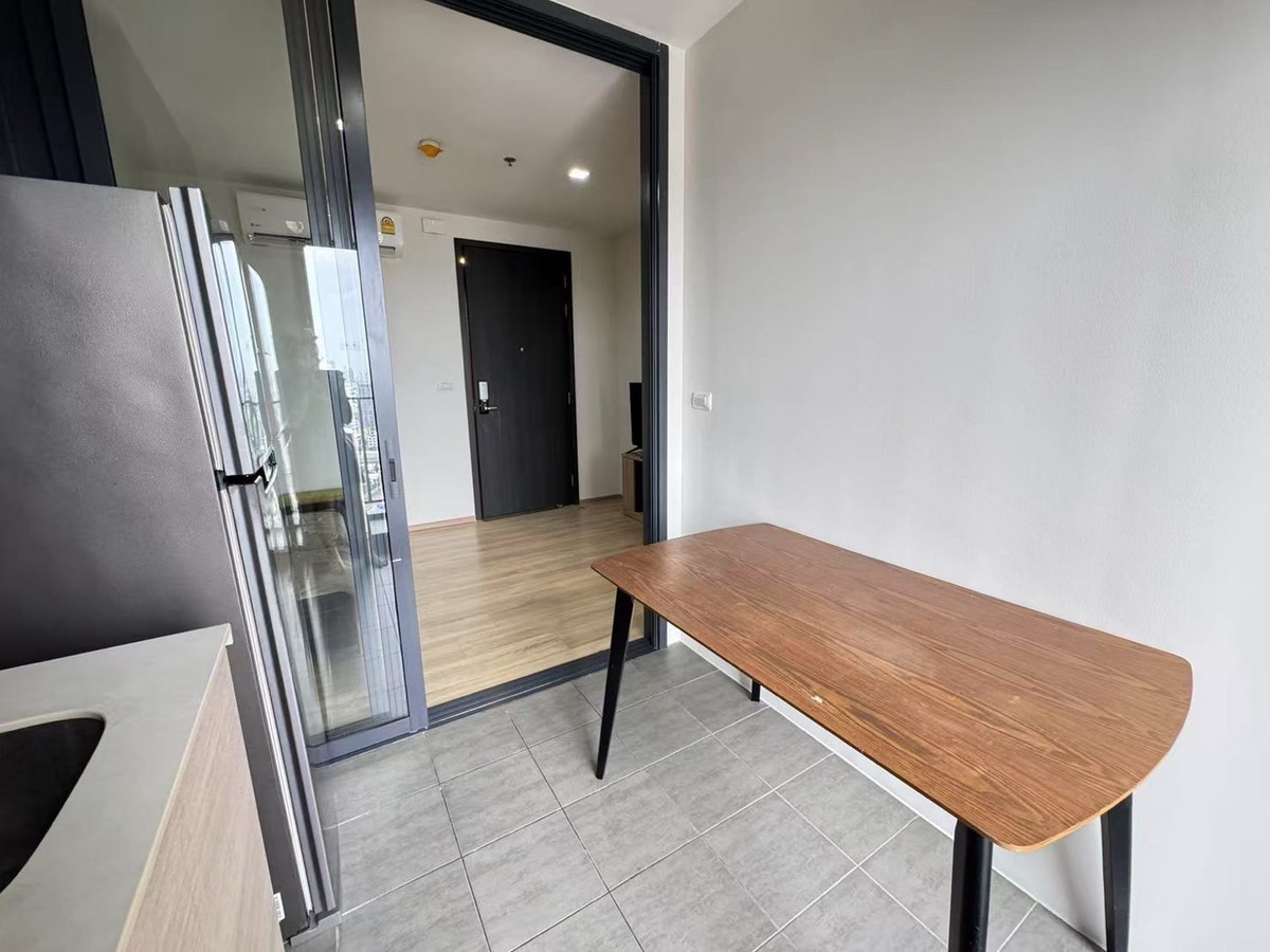 For RentCondoRama9, Petchburi, RCA : For rent: The Base Garden Rama9, ready to move in.