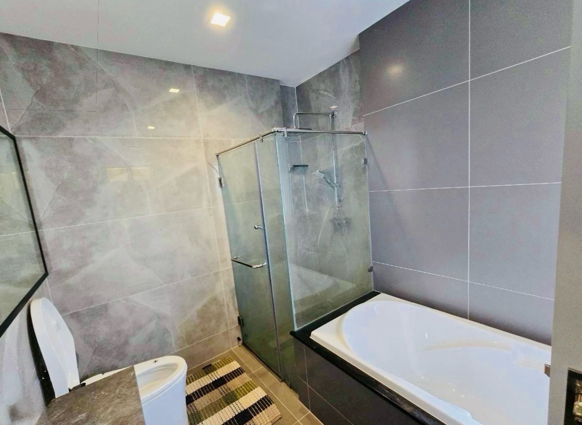 For SaleHouseNawamin, Ramindra : Luxury house, fully furnished, next to toll