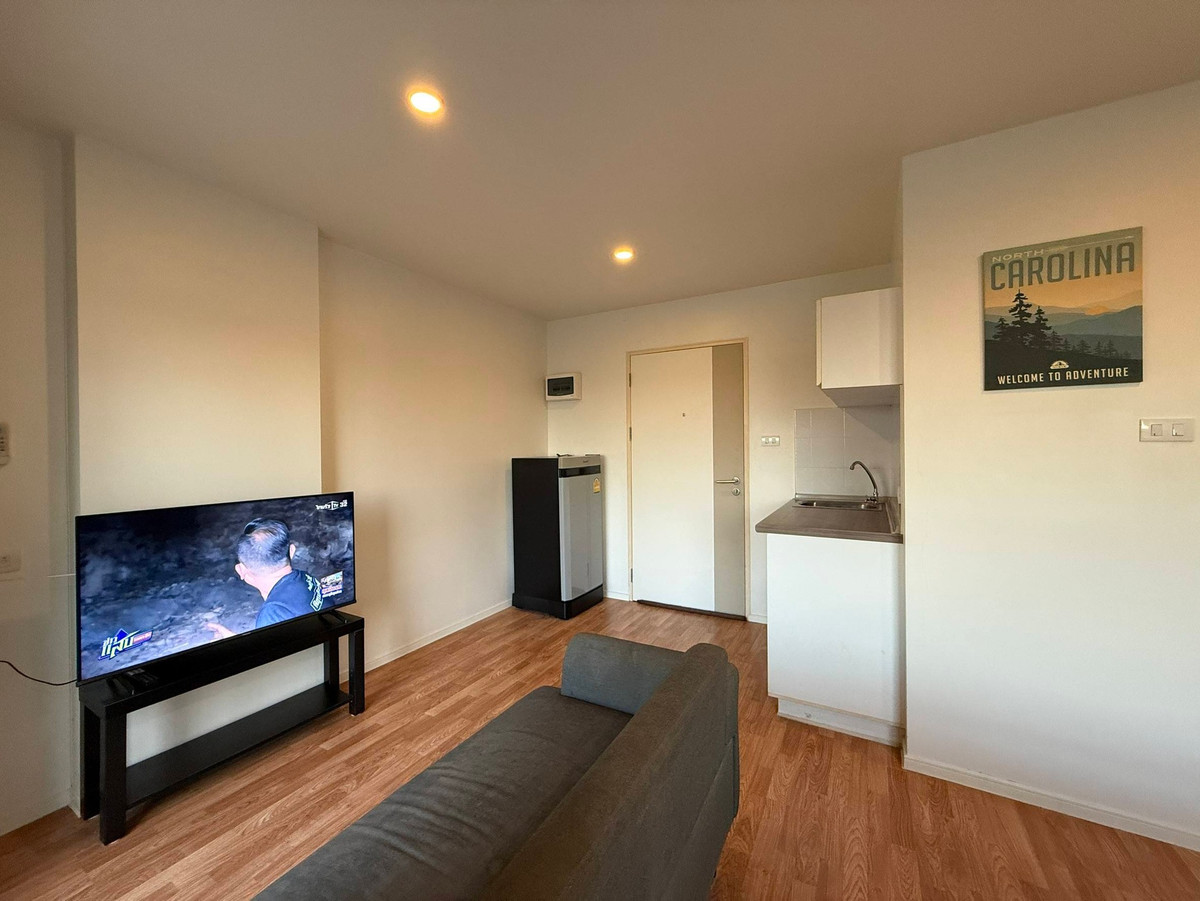 For RentCondoRattanathibet, Sanambinna : Condo for rent, Lumpini Ville Phra Nangklao - Riverview, near MRT Saimai