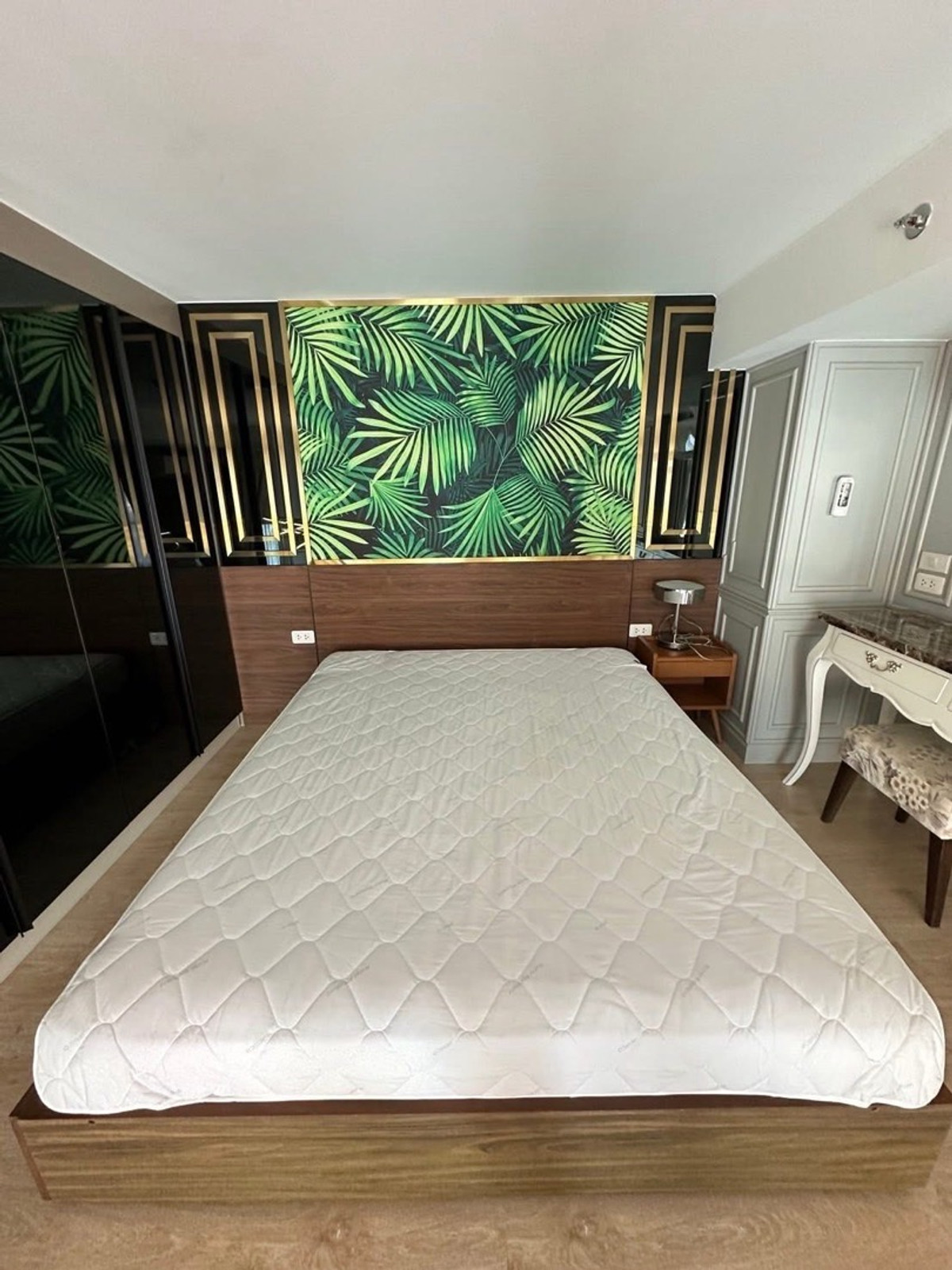 For RentCondoRama9, Petchburi, RCA : For rent IDEO NEW RAMA 9