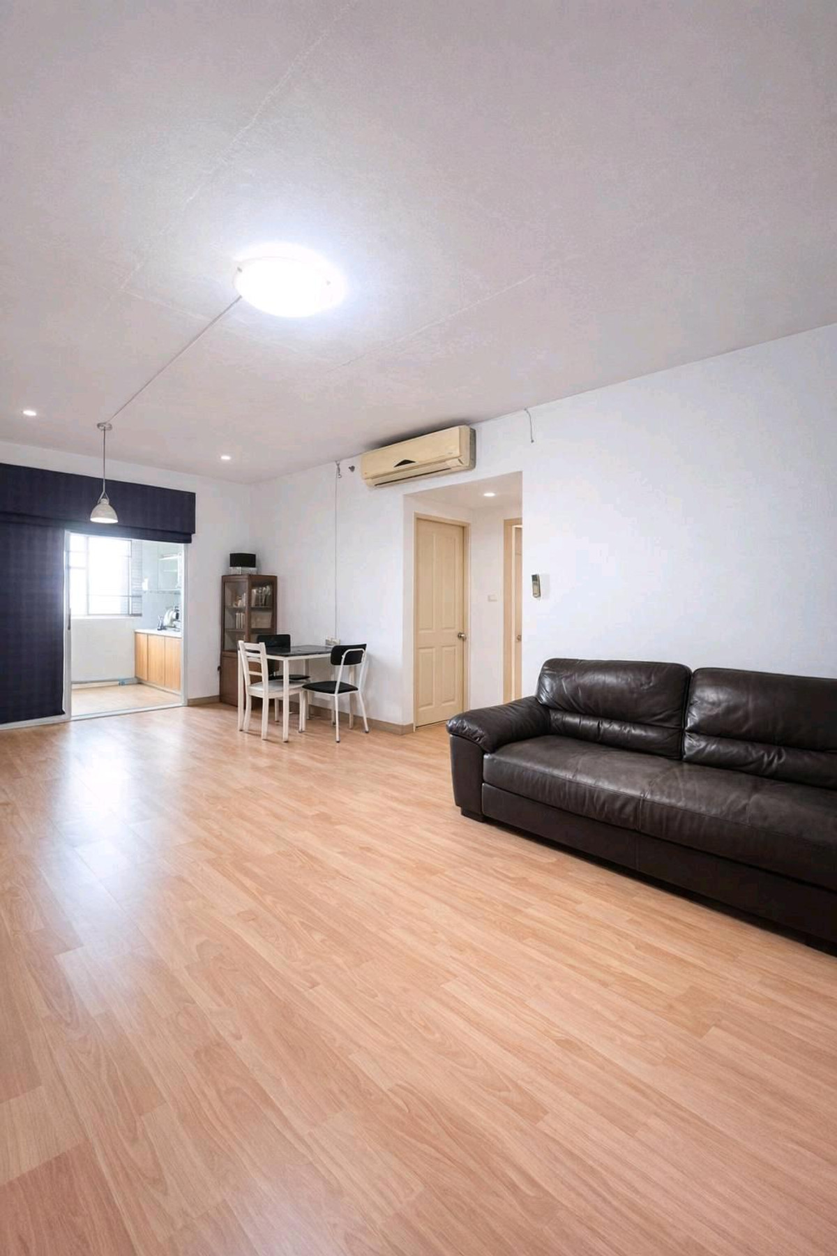 ขายคอนโดพัฒนาการ ศรีนครินทร์ : ขายคอนโดศุภาลัย ปาร์ค ศรีนครินทร์ มี2ห้องให้เลือกขนาด 94ตร.ม.เพียง3.3ล.ใกล้สถานีศรีอุดม