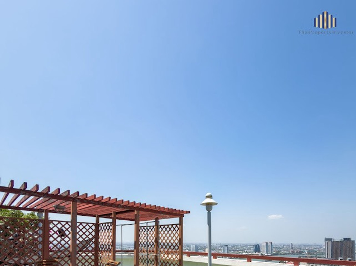 For SaleCondoRama3 (Riverside),Satupadit : Large unit on the 33rd floor, beautifully and luxuriously decorated, great value with Chao Phraya River view! Condo for sale at Salintara Condominium Rama 3, size 225.31 sq.m., near Terminal 21 Rama 3. Urgent sale.