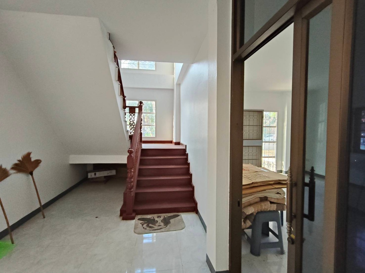 ขายบ้านขอนแก่น : ขายบ้านเดี่ยว 2 ชั้น พร้อมที่ดิน   ถ.สมหวังสังวาล ซอย 2 ต.ในเมือง อ.บ้านไผ่ จ.ขอนแก่น