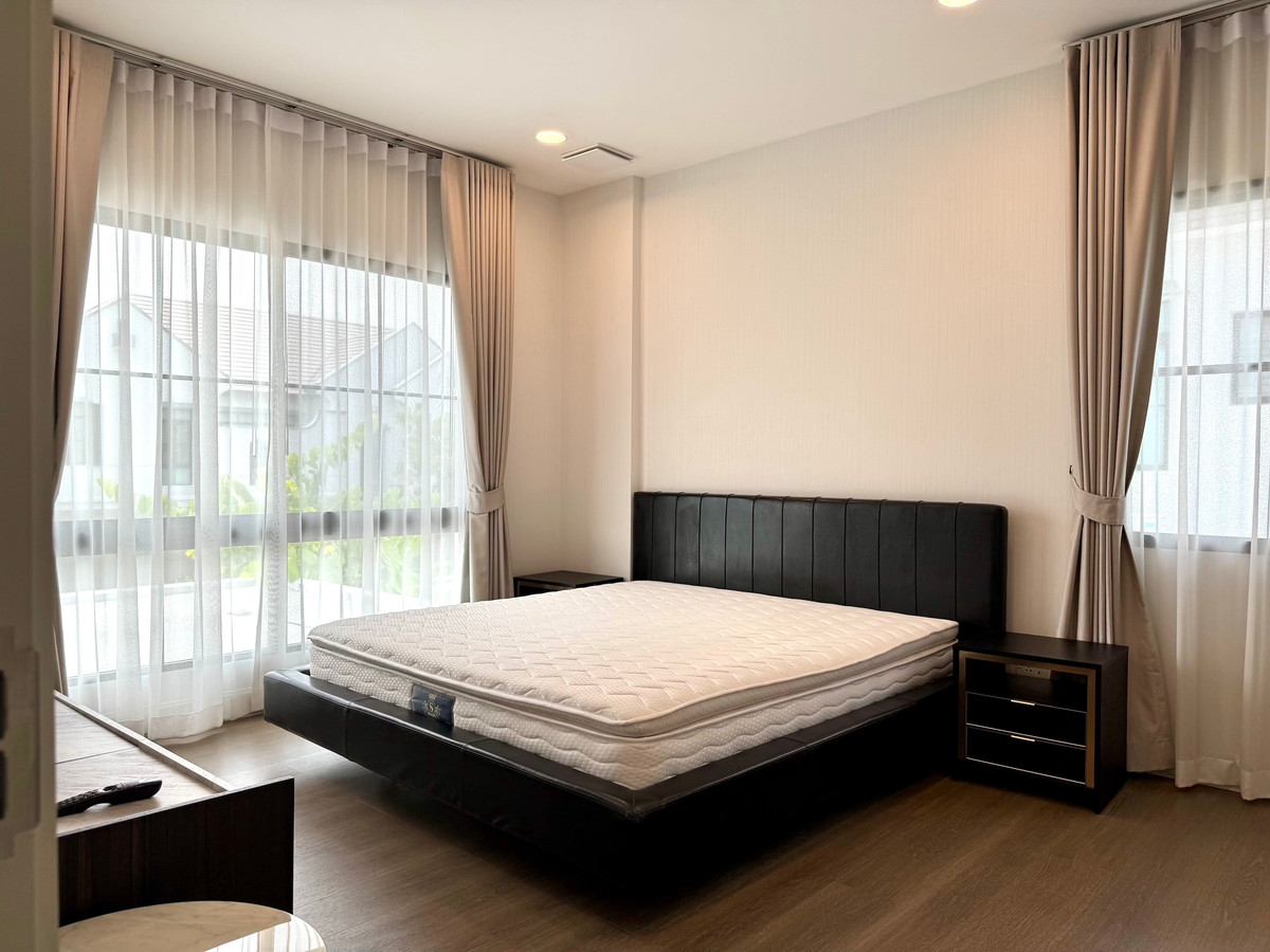 ขายบ้านพัฒนาการ ศรีนครินทร์ : Nantawan กรุงเทพกรีฑาตัดใหม่ เพียง 40มจาก clubhouse, แต่งพร้อมอยู่