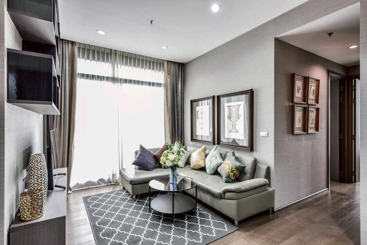 ให้เช่าคอนโดสาทร นราธิวาส : For Sale/Rent ◈ The Diplomat Sathorn ◈ • 2 Bedrooms, 2 Bathrooms • Size: 77 sq.m.
• Floor: 26th Floor • Corner Unit with open city views • Prime Sathorn location 