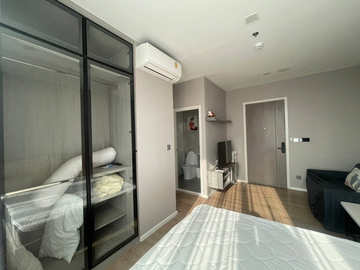 For RentCondoRamkhamhaeng, Hua Mak : For rent 📍 Modiz Rhyme Ramkhamhaeng 📍 Fully furnished with appliances. Near MRT Ramkhamhaeng.