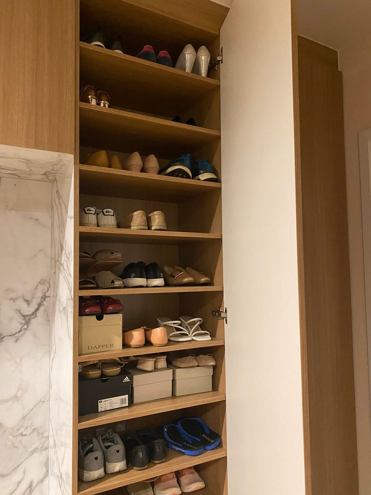 ให้เช่าคอนโดบางซื่อ วงศ์สว่าง เตาปูน : ให้เช่า ✨ The Tree Interchange ✨ เฟอร์นิเจอร์ และ เครื่องใช้ไฟฟ้าครบ ใกล้ MRT บางโพ