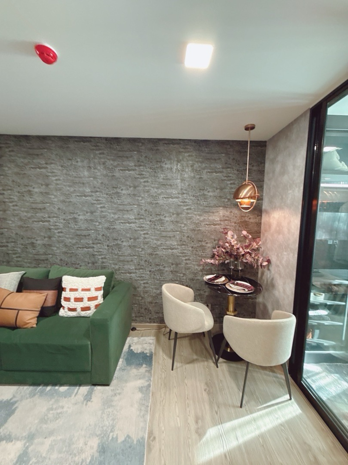 ขายคอนโดรัชดา ห้วยขวาง : 𝐌𝐀𝐑𝐎𝐎𝐍 𝐑𝐀𝐓𝐂𝐇𝐀𝐃𝐀 𝟑𝟐 𝐅𝐑𝐄𝐄 เงินดาวน์ 𝟎 บาท ผ่อนสบายๆ 𝟔,𝟗𝟎𝟎/เดือน ห้องใหม่ จากโครงการ ฟรีทึกค่าใช่จ่าย พร้อมเข้าอยู่ 