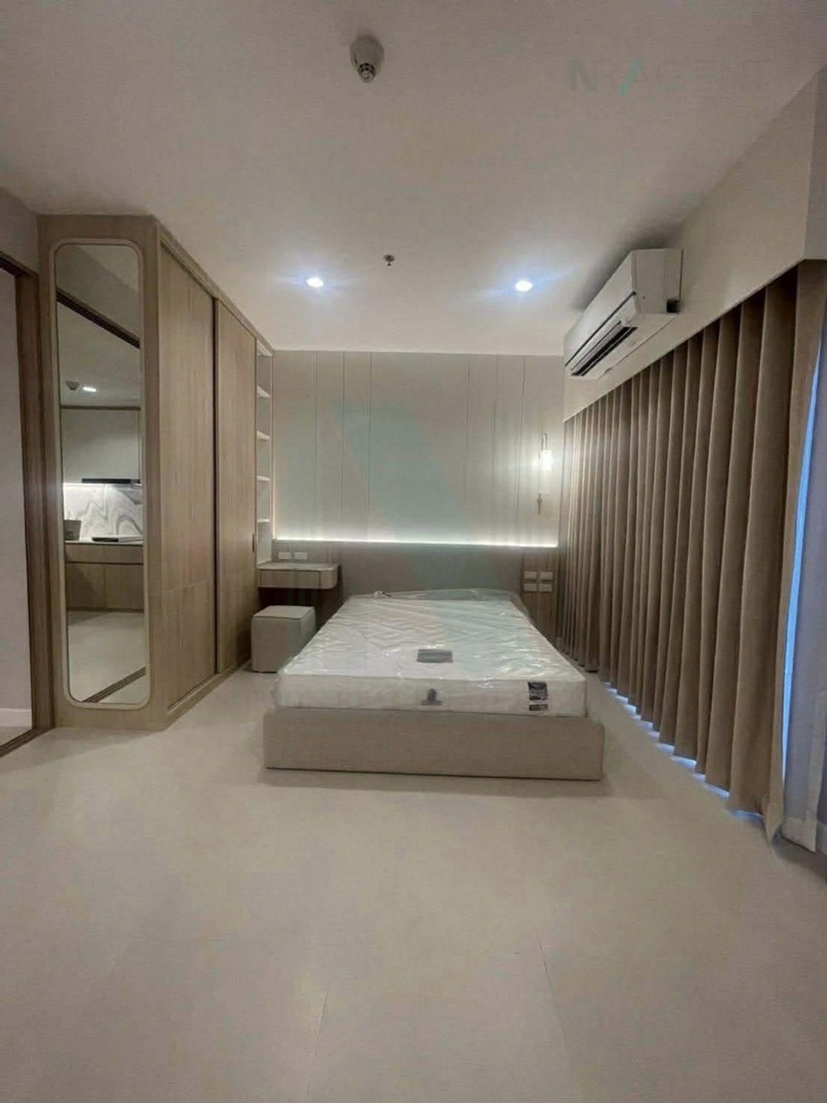 คอนโดราชเทวี พญาไท : ขายและให้เช่า วิลล่า ราชเทวี ห้องบิ้วอินทั้งห้อง ห้องสวยมาก