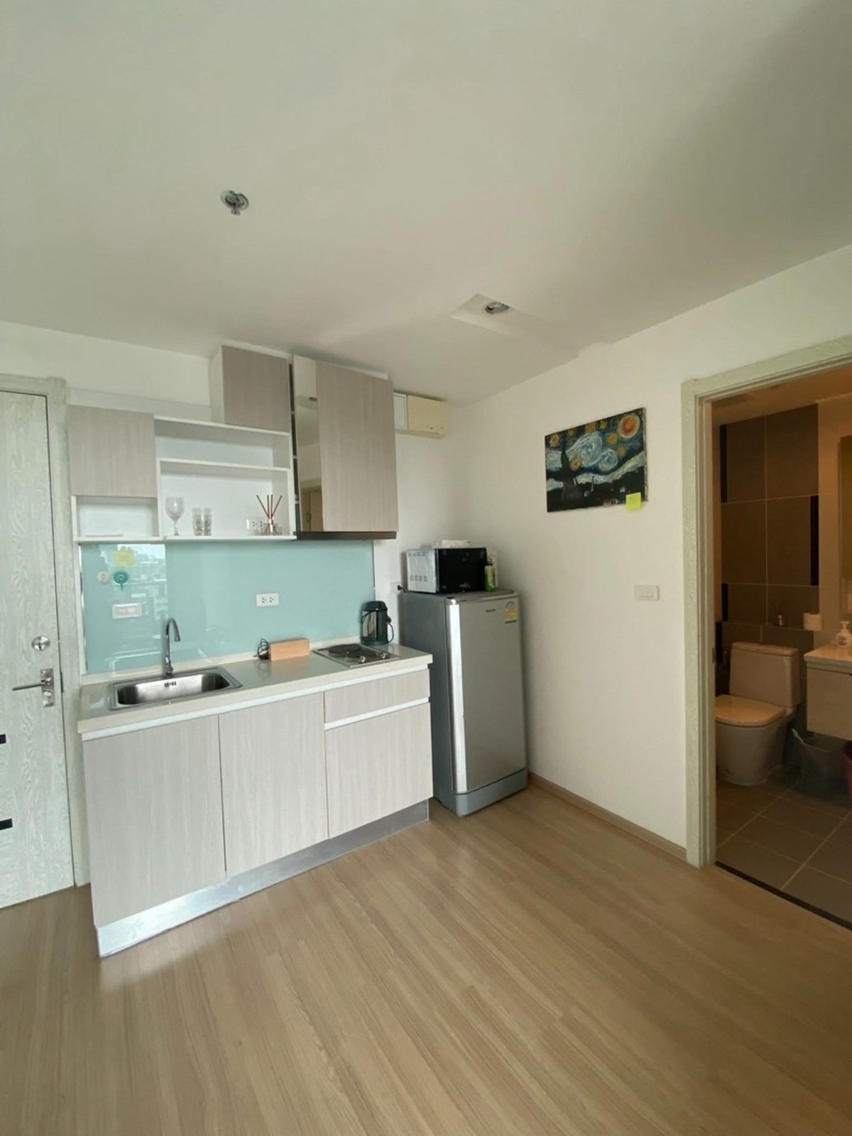 ให้เช่าคอนโดอ่อนนุช อุดมสุข : ให้เช่า Artemis Sukhumvit 77 1ห้องนอน1ห้องน้ำ 30 ตร.ม.  ชั้น11 ห้องสวย เฟอร์ครบ พร้อมเข้าอยู่ ราคา 13,000 บาท
