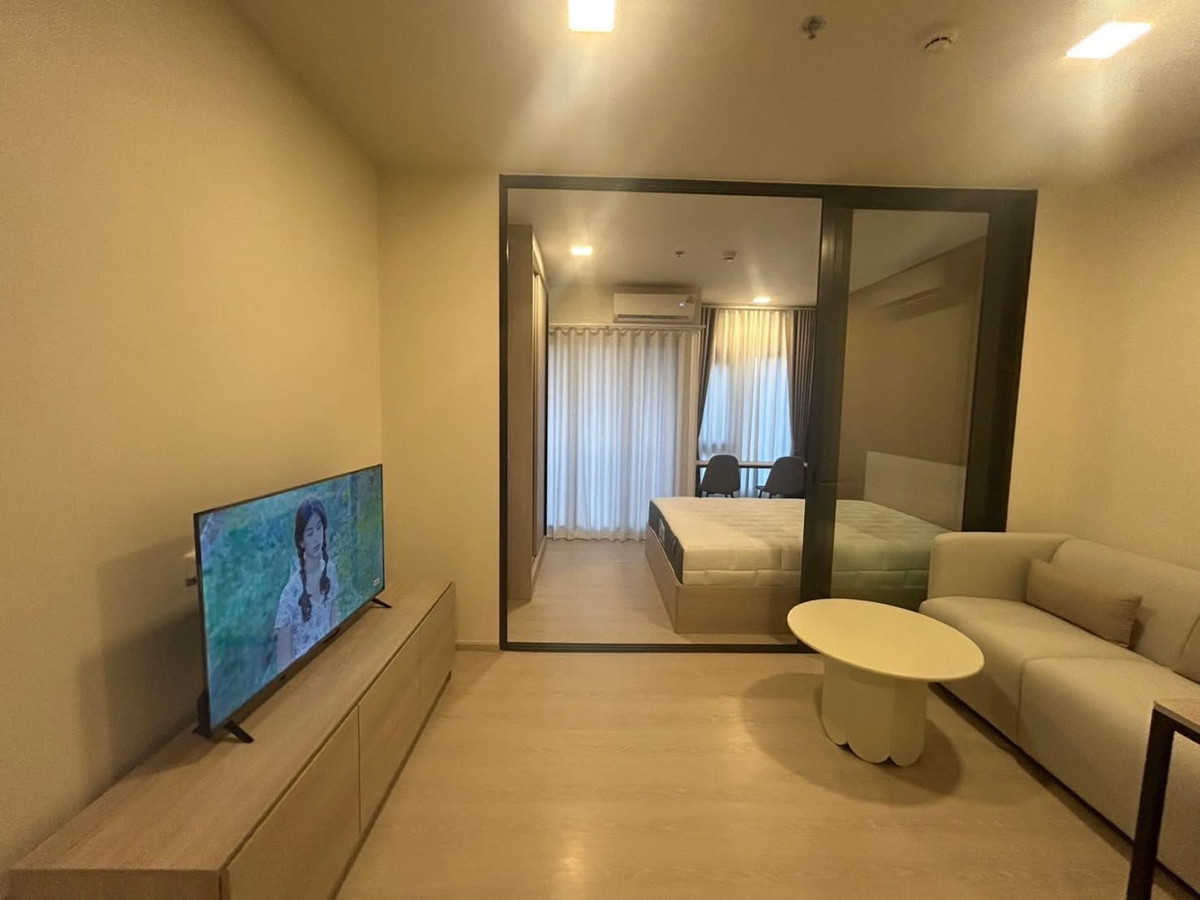 For RentCondoWongwianyai, Charoennakor : Condo for rent Flo by Sansiri