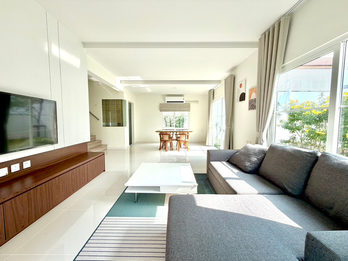 For RentHouseBangna, Bearing, Lasalle : RH031326 For rent, 2-story detached house, 3 bedrooms at Villaggio 3 Srinakarin-Bangna (Bangna Trad Km. 5) near MEGA Bangna.