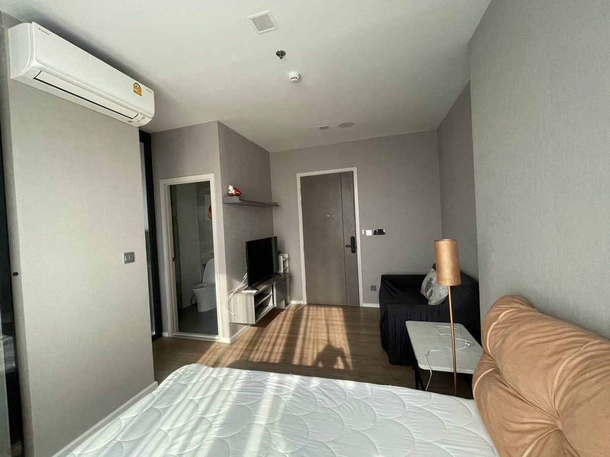 For RentCondoRamkhamhaeng, Hua Mak : For rent 📍 Modiz Rhyme Ramkhamhaeng 📍 Fully furnished with appliances. Near MRT Ramkhamhaeng.