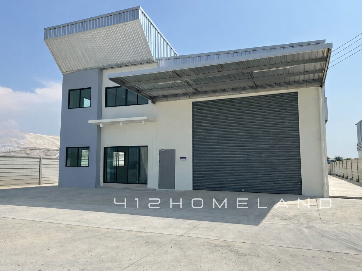 For RentWarehouseSamut Prakan,Samrong : Warehouse for rent, newly built, 468 sq m., area 214 sq m., water and electricity ready, big car in and out easily, easy to travel #Bang Phli #Samut Prakan