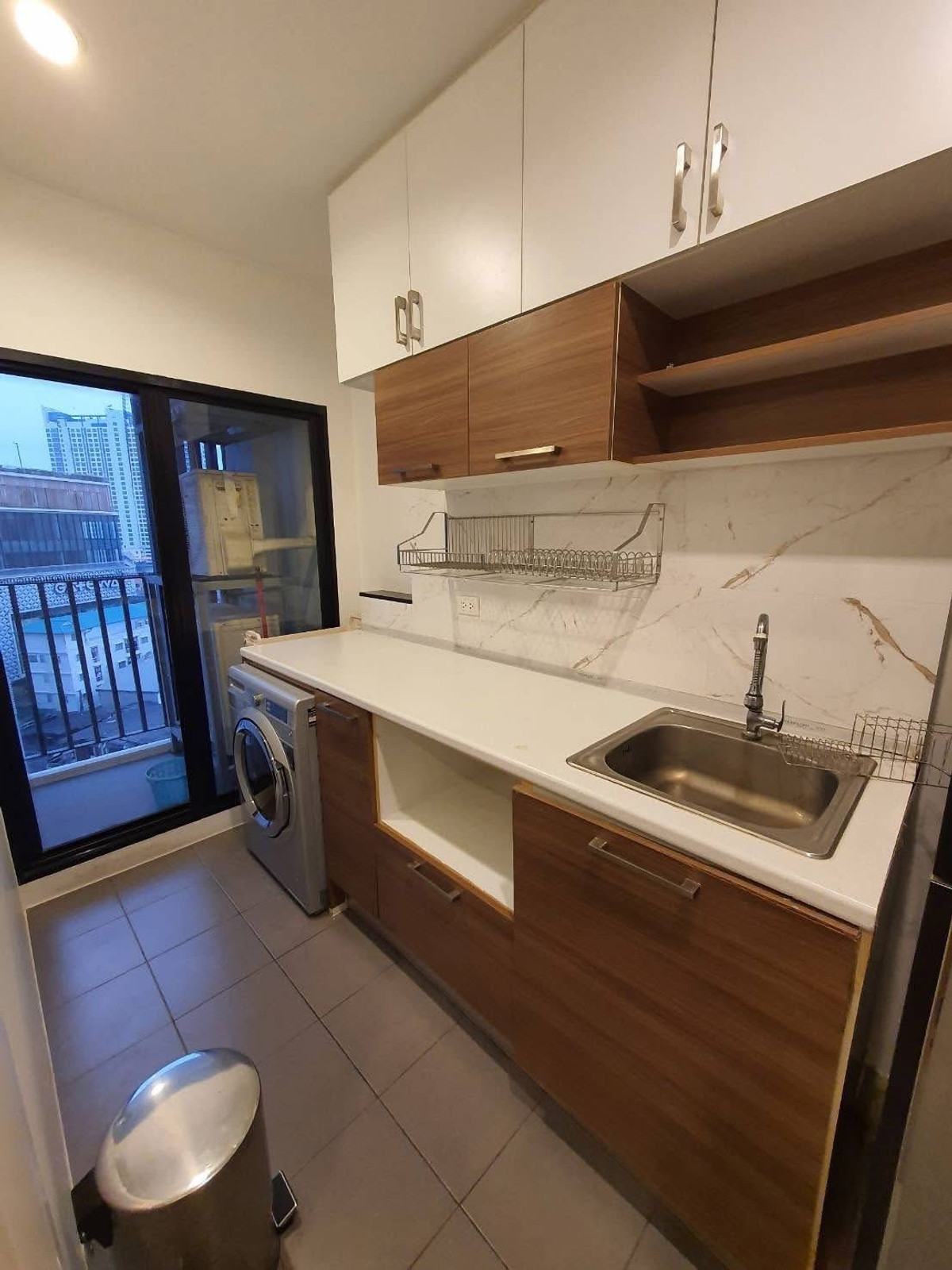 ให้เช่าคอนโดบางซื่อ วงศ์สว่าง เตาปูน : ให้เช่า ✨ The Tree Interchange ✨ เฟอร์นิเจอร์ และ เครื่องใช้ไฟฟ้าครบ ใกล้ MRT บางโพ