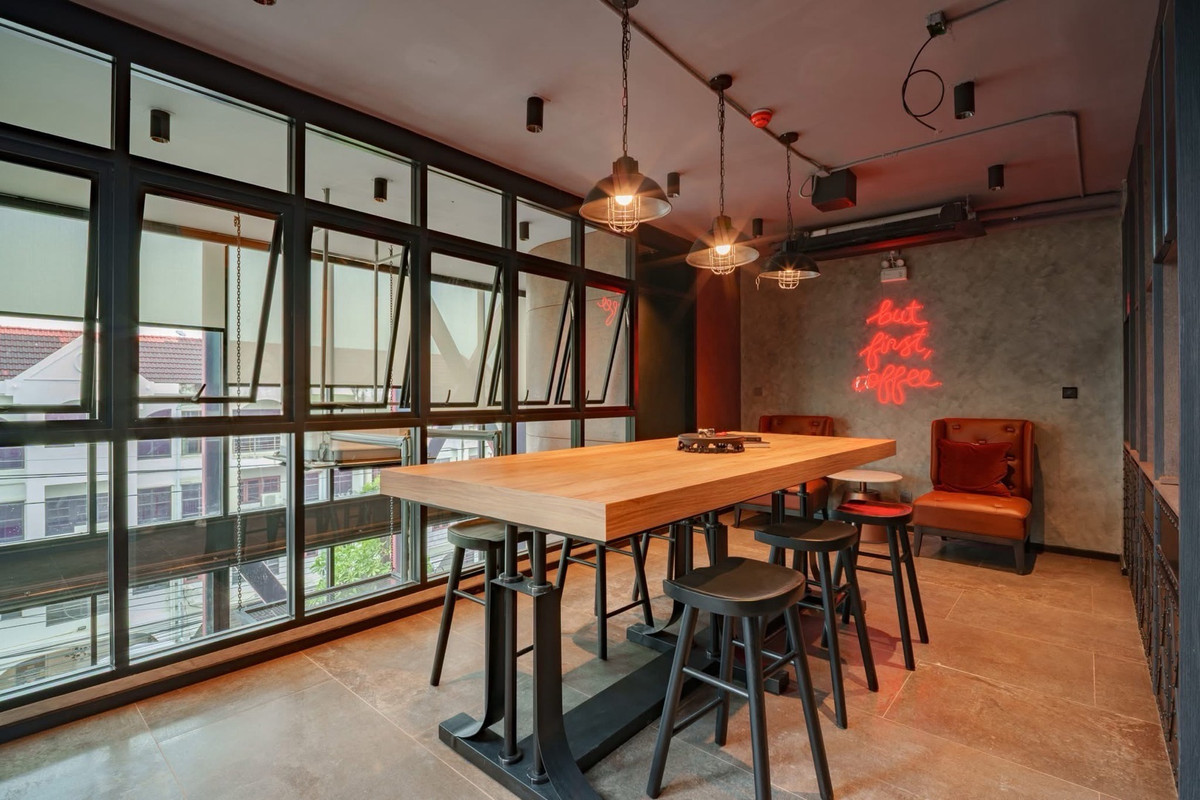 ขายคอนโดรัชดา ห้วยขวาง : 𝐌𝐀𝐑𝐎𝐎𝐍 𝐑𝐀𝐓𝐂𝐇𝐀𝐃𝐀 𝟑𝟐 𝐅𝐑𝐄𝐄 เงินดาวน์ 𝟎 บาท ผ่อนสบายๆ 𝟔,𝟗𝟎𝟎/เดือน ห้องใหม่ จากโครงการ ฟรีทึกค่าใช่จ่าย พร้อมเข้าอยู่ 