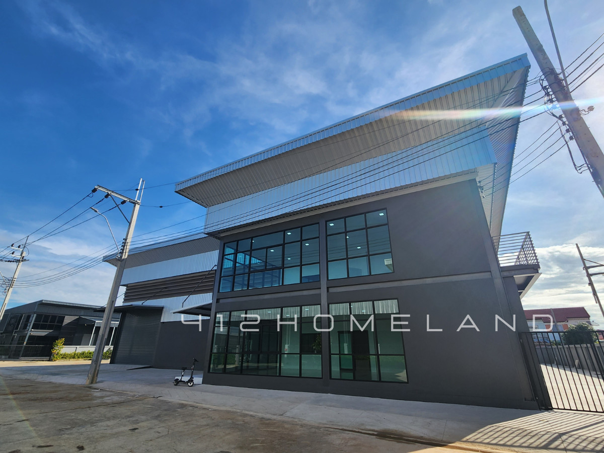 WarehouseSamut Prakan,Samrong : For sale, for rent, new warehouse, modern design, 729 sq m, area 1-0-18.7 rai, Bang Phli, water and electricity ready, large cars can enter, easy to travel.