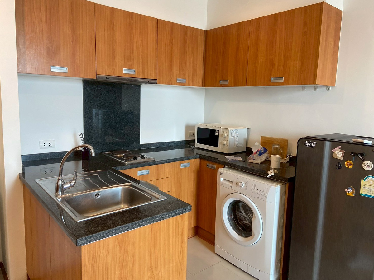 For RentCondoWongwianyai, Charoennakor : (For rent) Condo Villa Sathorn, Studio 42 Sq.m, GOOD PRICE! , high floor, beautiful view,openㅡ Next to 🚆BTS Krung Thonburi