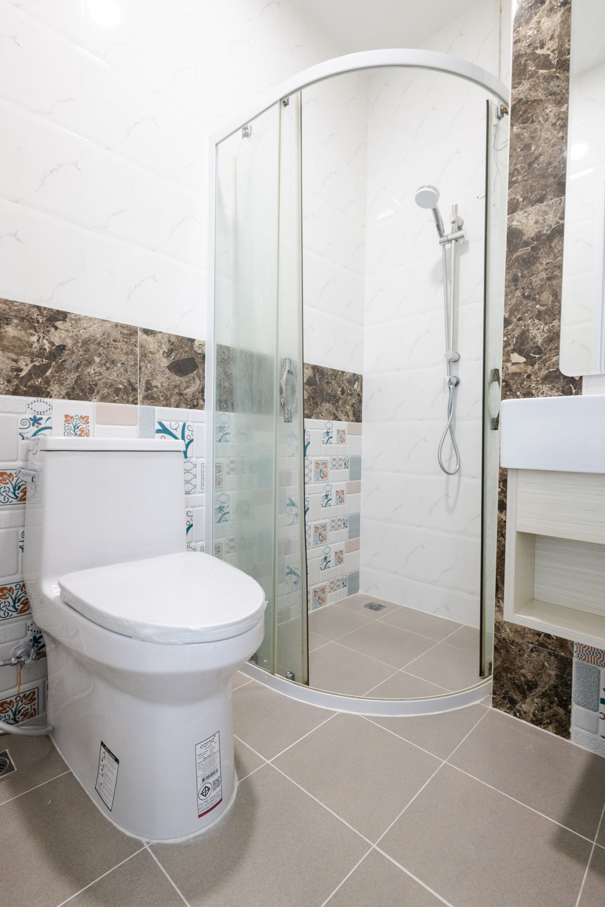 ขายทาวน์โฮมลาดกระบัง สุวรรณภูมิ : รับเข้ามาอีก 1 หลัง เตรียมรีโนเวทใหม่ทั้งหลัง ✨ 🏡 ทาวน์โฮมหลังมุม ทำเลดีในโครงการ Golden Town บางนา–สวนหลวง