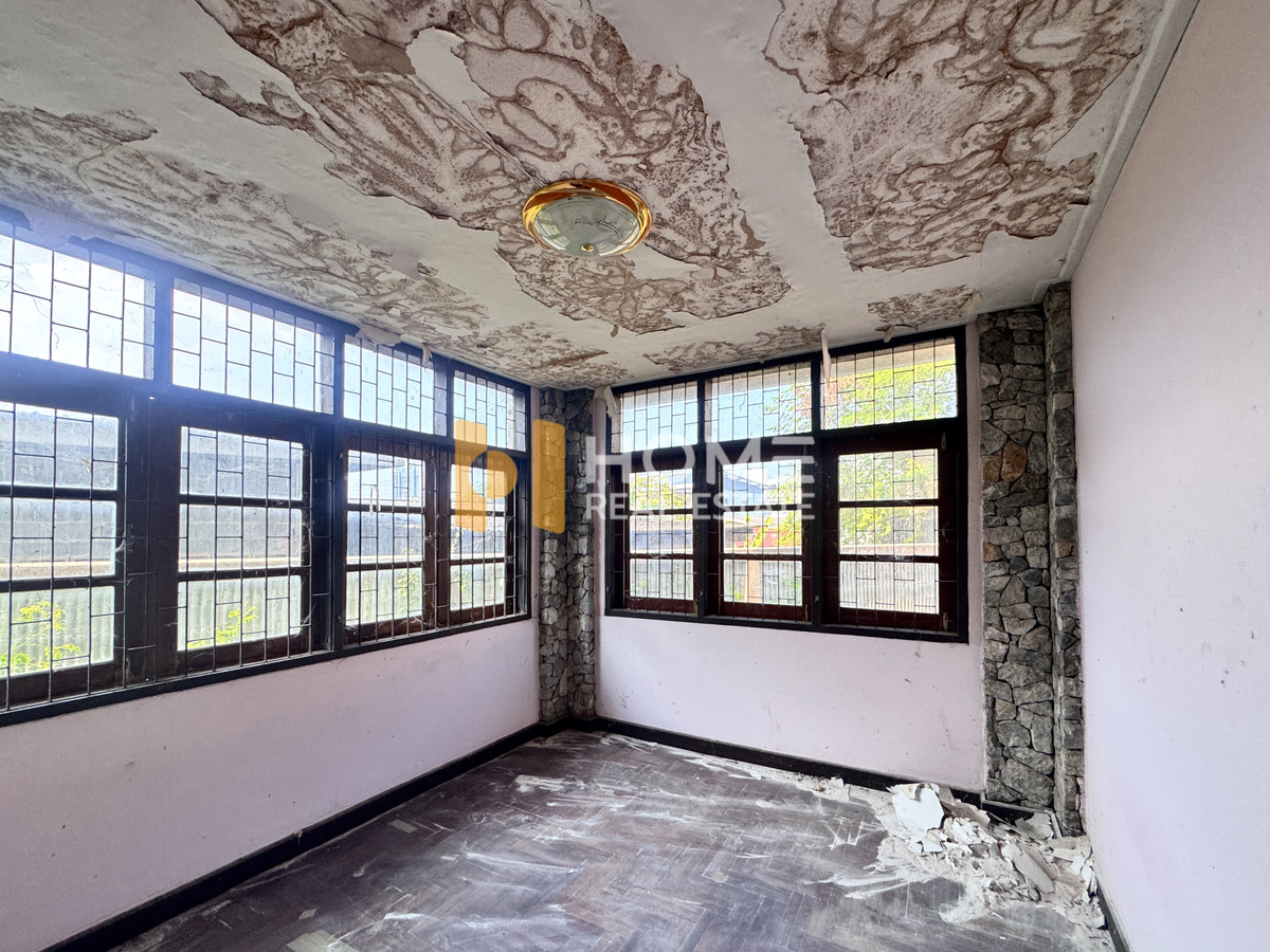 ขายบ้านศรีราชา แหลมฉบัง บ้านบึง : ที่ดินพร้อมบ้าน 121 ตารางวา บ้านไร่ดินแดงซอย 9 / 4 ห้องนอน (ขาย), Land with house 121 square wah Ban Rai Din Daeng Soi 9 / 4 Bedrooms (FOR SALE) YEAN128