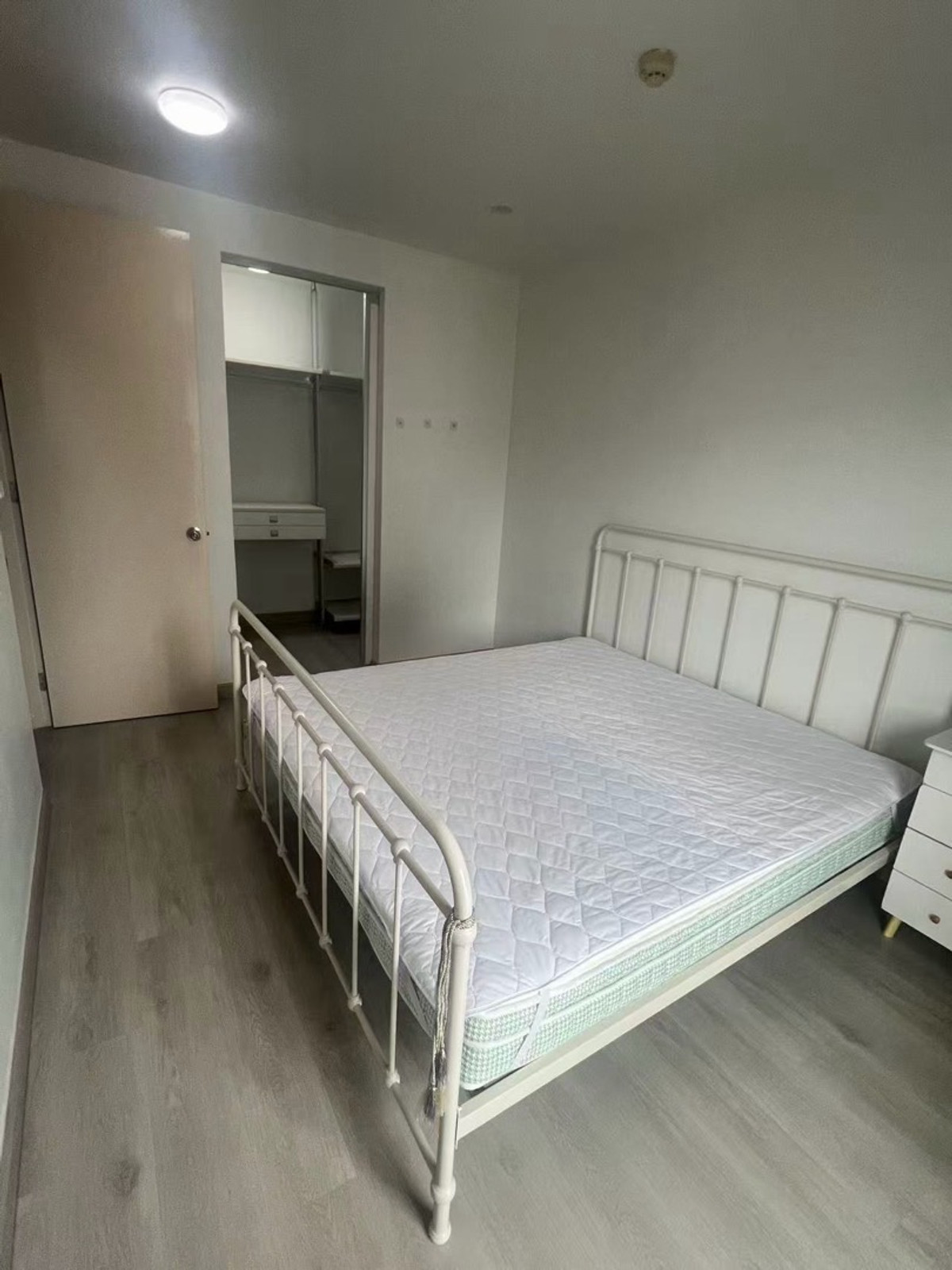 For RentCondoPattanakan, Srinakarin : Condo for rent The Parkland Srinakarin