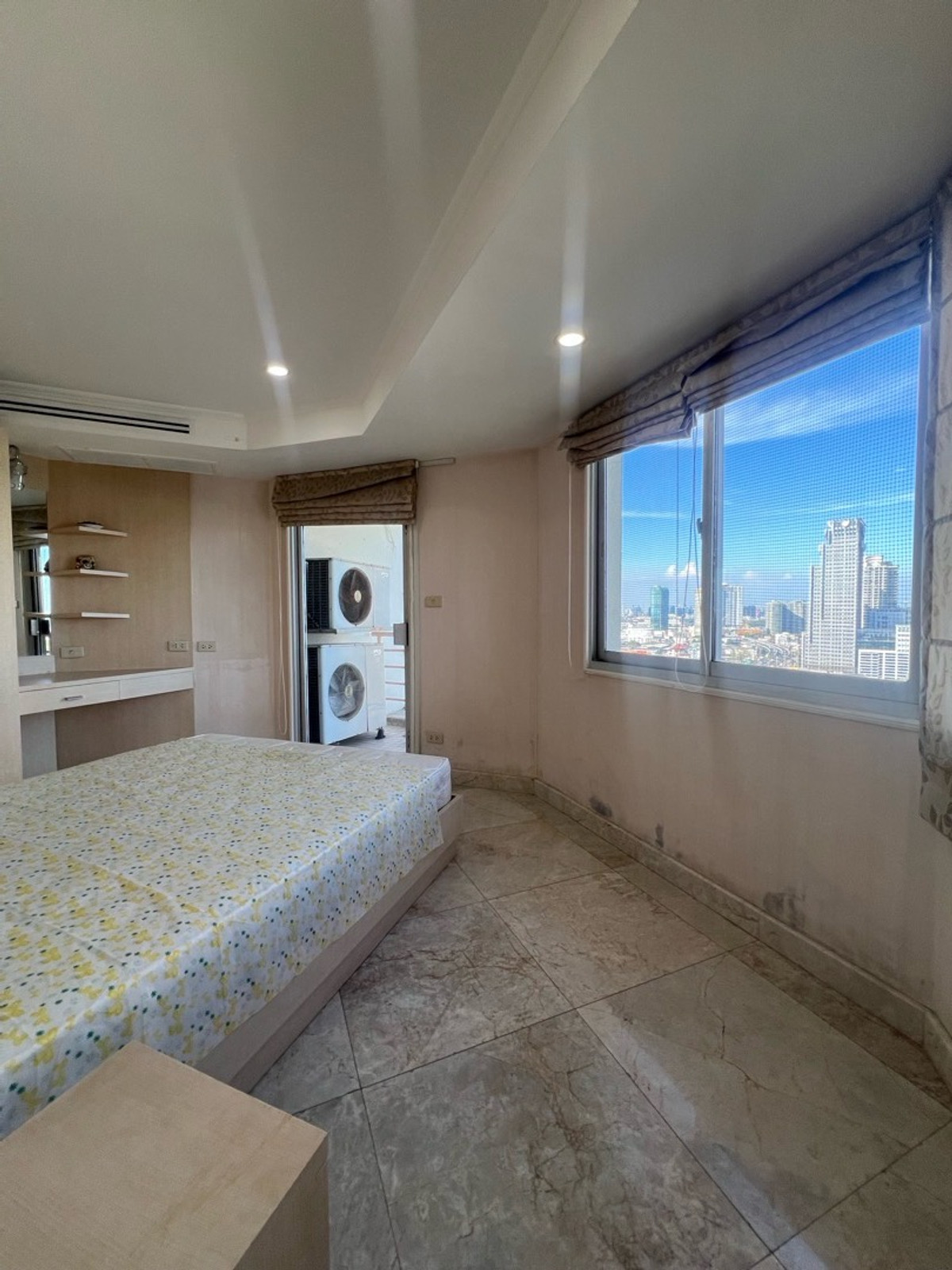 For SaleCondoRama3 (Riverside),Satupadit : 🔥Room for sale, river view, high floor, SV City