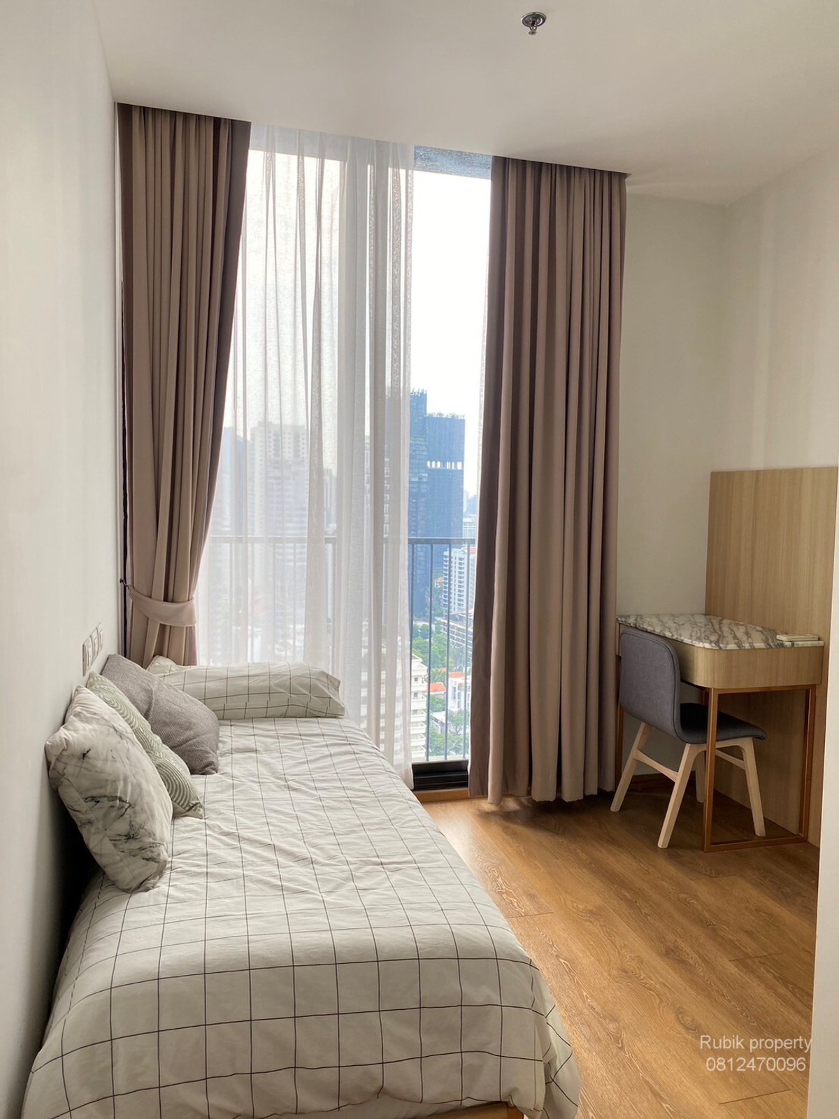 CondoSukhumvit, Asoke, Thonglor : 📣 Luxury condo for sale Noble BE33 | Condo in prime location in the middle of Sukhumvit with tenants, immediate income after transfer! RB1739