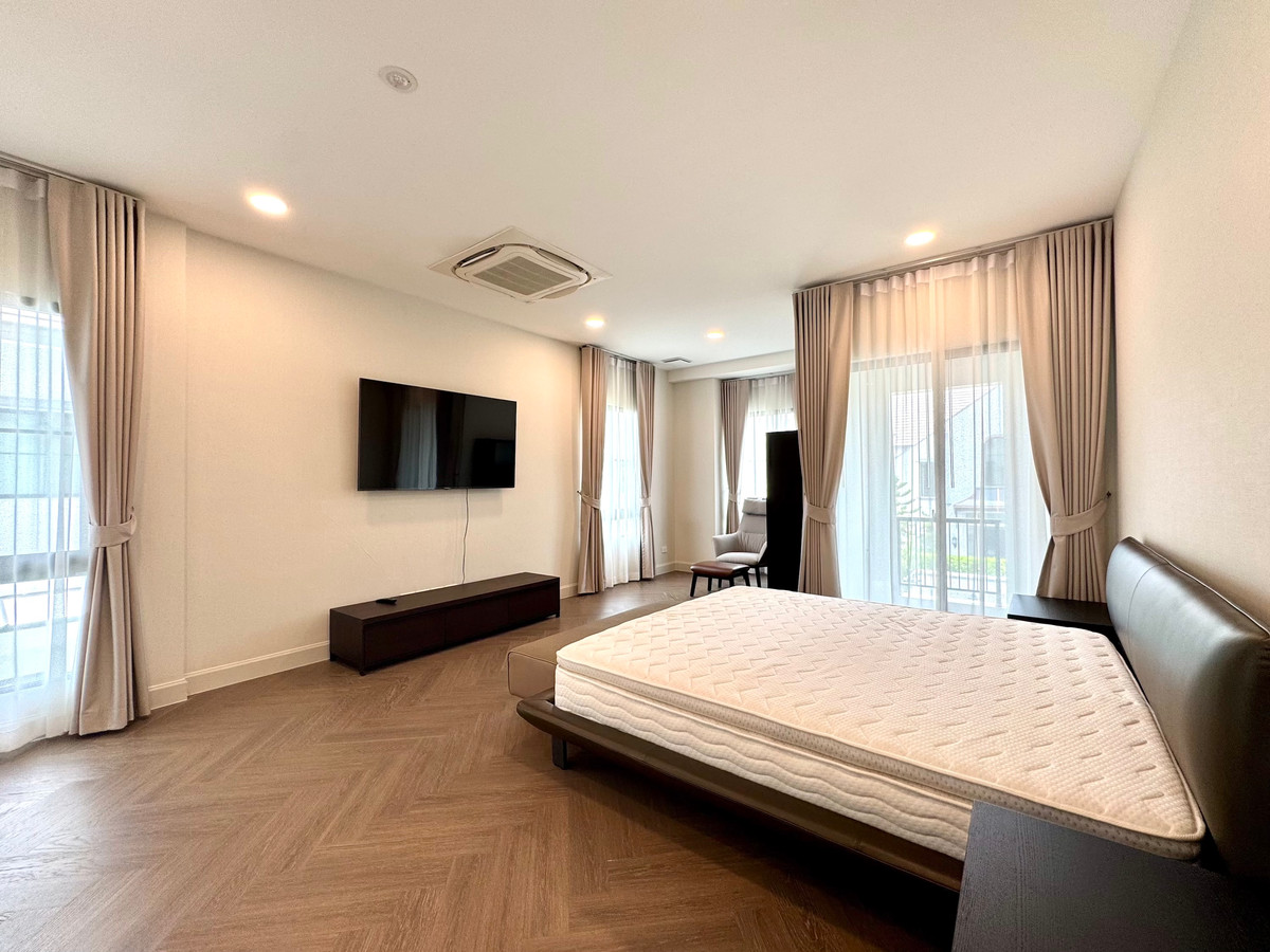 ขายบ้านพัฒนาการ ศรีนครินทร์ : Nantawan กรุงเทพกรีฑาตัดใหม่ เพียง 40มจาก clubhouse, แต่งพร้อมอยู่